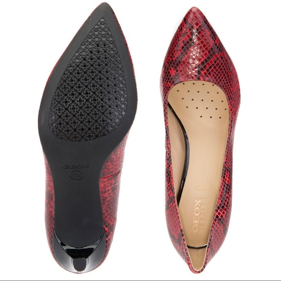 NWT Geox Faviola Pump In Scarlet